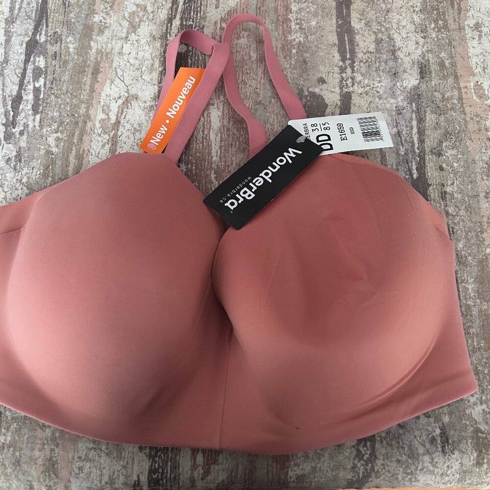NWT Wonderbra Smooth Tshirt Bra Salmon 38DD